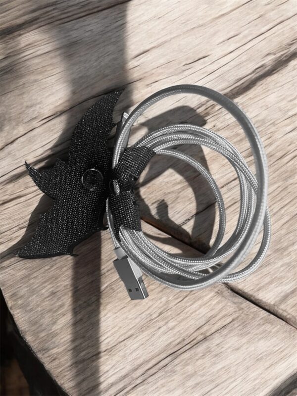 Photoroom_20250410_102925 Attache câble tête de mort