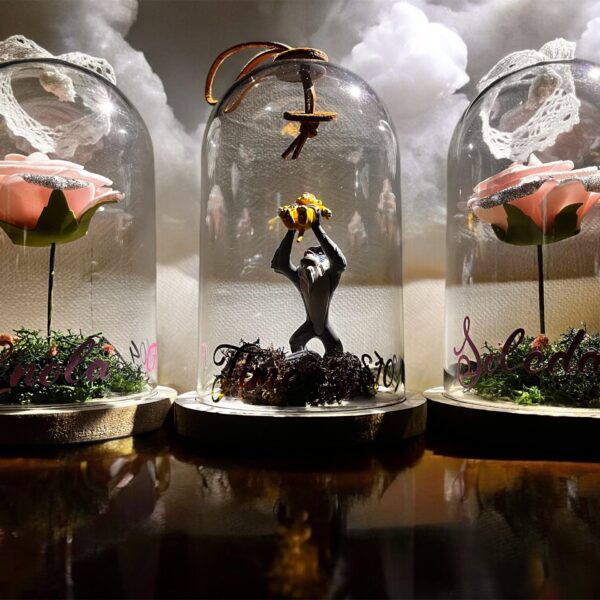 Personnalisation, Personnalise, Lampe, Lampe chevet, Abat jour, Lampe bois, Lampe chevet bois, Étoile, Fée, Ferme,Animaux, Lune, Eléphant, Zèbre, Savane, Lion, Lionceau, Girafe, Hippopotame, Ongles, Ongle, Manucure, French, Cricut, Vinyle, Flex, au choix, chat, chien, ginkgo Cadeaux de baptême