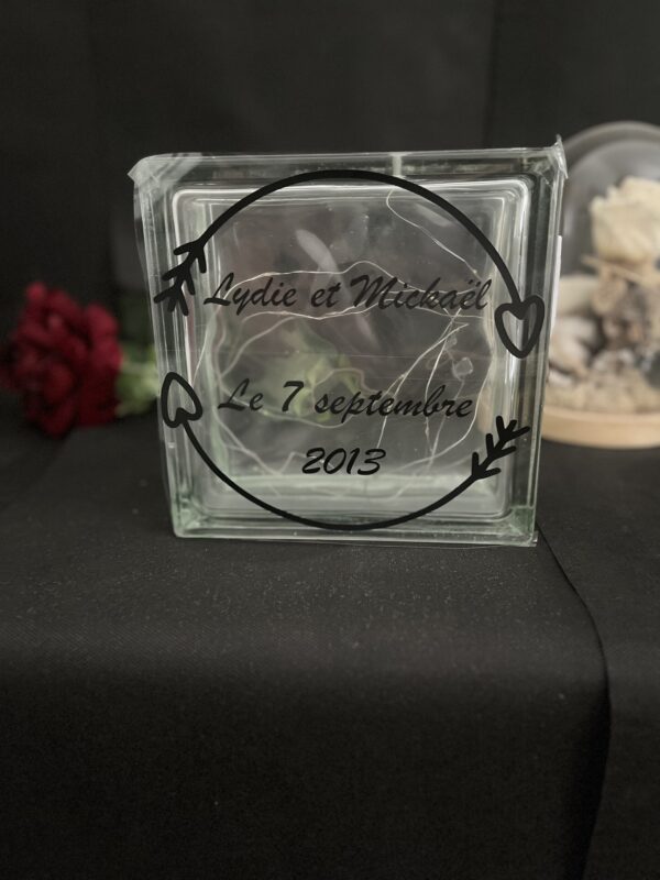 IMG_6926 Lampe brique de verre mariage couple calendrier