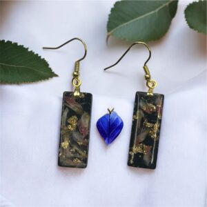 Boucles d'oreilles R13 fleur et feuilles d'or noir