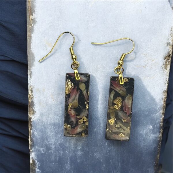 boucle-oreille-rectangle-personnal-artisanal-lydie-pas-cher17 Boucles d'oreilles R14 fleur et feuilles d'or blanche